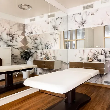 Ξενοδοχείο Coco Boutique & *